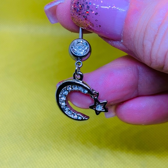 BELLY BUTTON RING - Picture 2 of 4